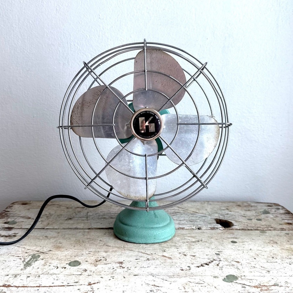 Vintage Kenmore Sears Roebuck Electric Desk‎ Fan Aqua Green Model 303.80060 MCM